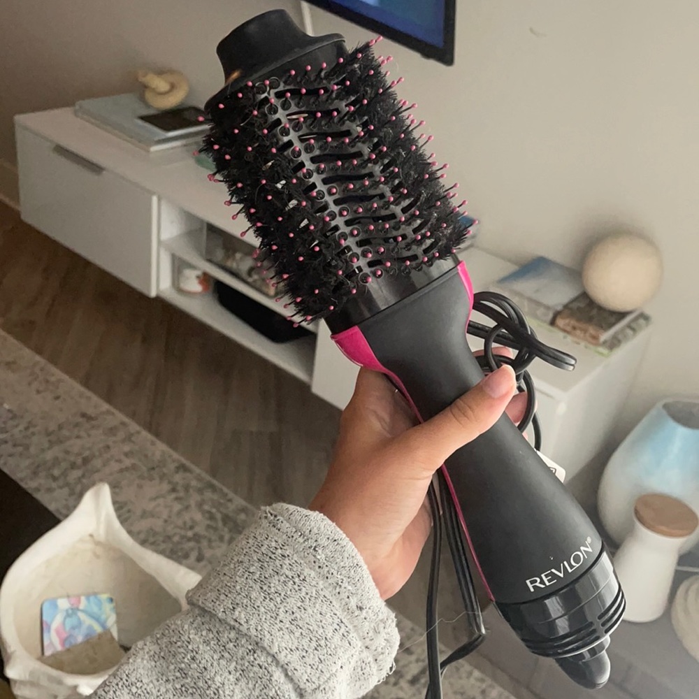 Revlon one step blow dry brush